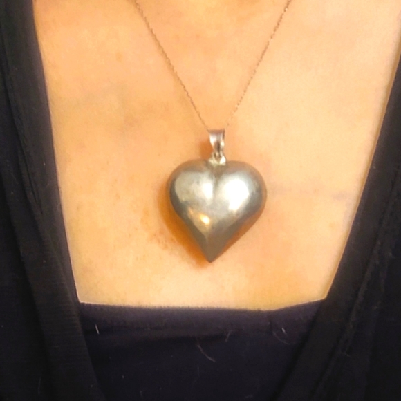Vintage 1980s Sterling Silver Oversized Puffy Heart Necklace